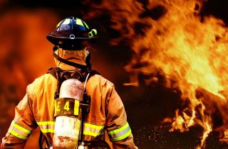Для руководителей эксплуатирующих и управляющих организаций, осуществляющих хозяйственную деятельность, связанную с обеспечением пожарной безопасности на объектах защиты, лиц, назначенных ими ответственными за обеспечение пожарной безопасности
